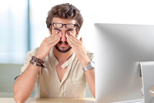 שמירה על בריאות העיניים בעבודה מול מחשב